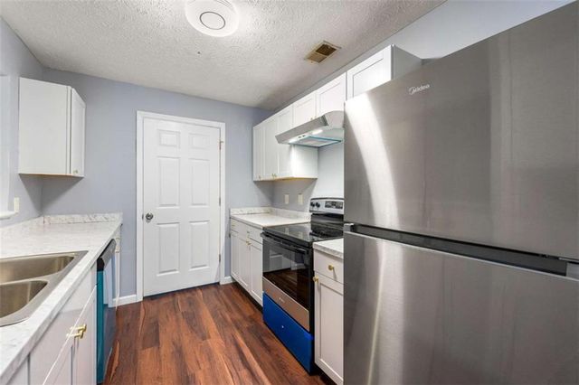 3247 Fairington Drive, Lithonia, GA 30038