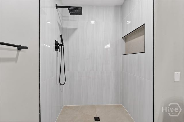 32 Tara Manor Drive, Savannah, GA 31406