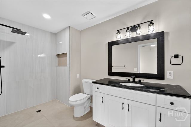 32 Tara Manor Drive, Savannah, GA 31406