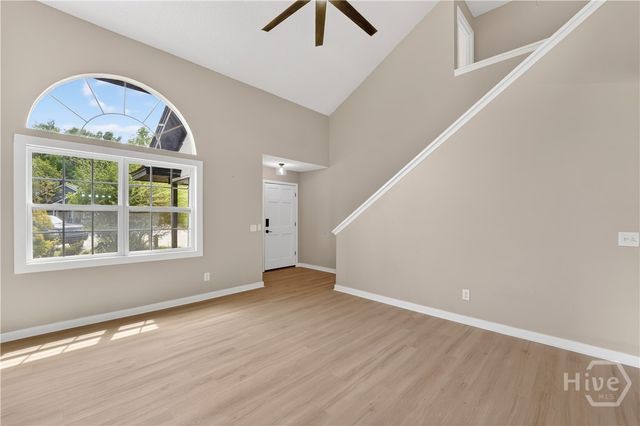 32 Tara Manor Drive, Savannah, GA 31406