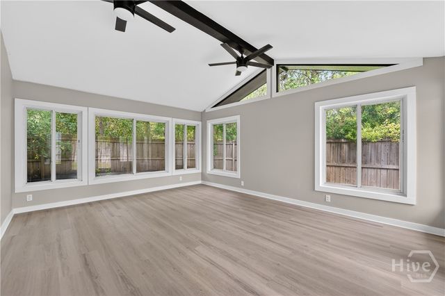 32 Tara Manor Drive, Savannah, GA 31406