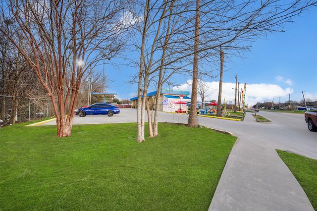 2627 Allen Genoa Road, Pasadena, TX 77502