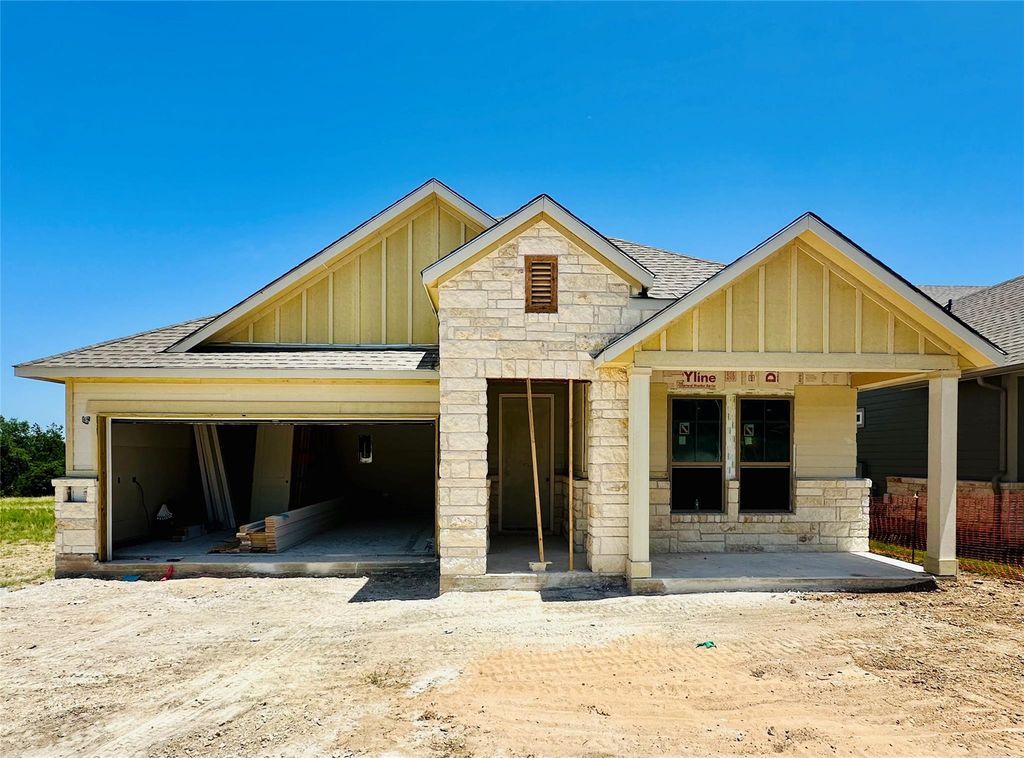 731 Sage Thrasher CIR, Dripping Springs, TX 78620