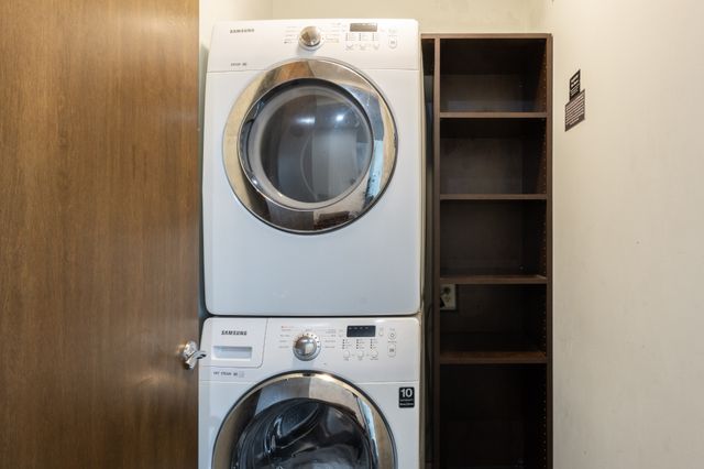 1510 Demonbreun St Apt 910, Nashville, TN 37203