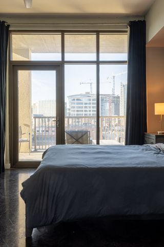 1510 Demonbreun St Apt 910, Nashville, TN 37203