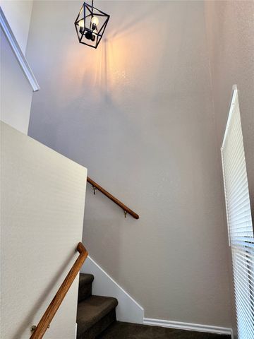 2320 Aldergate Drive, Arlington, TX 76012