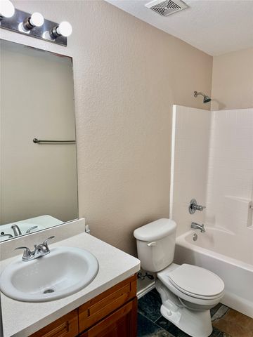 2320 Aldergate Drive, Arlington, TX 76012