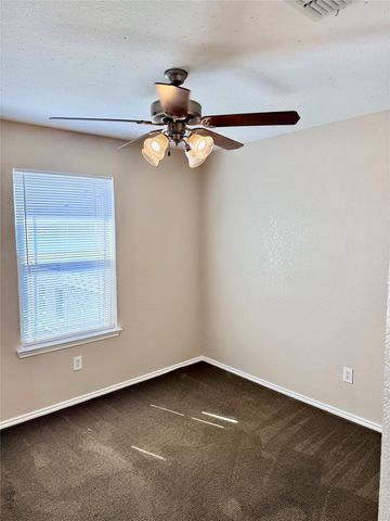 2320 Aldergate Drive, Arlington, TX 76012