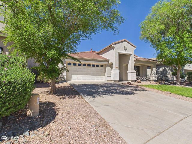 38552 N BEVERLY Avenue, San Tan Valley, AZ 85140
