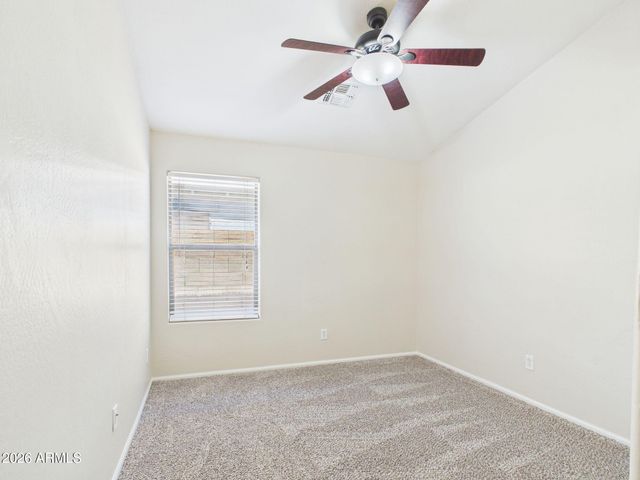 38552 N BEVERLY Avenue, San Tan Valley, AZ 85140