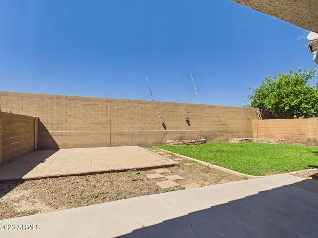38552 N BEVERLY Avenue, San Tan Valley, AZ 85140