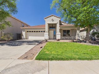 38552 N BEVERLY Avenue, San Tan Valley, AZ 85140