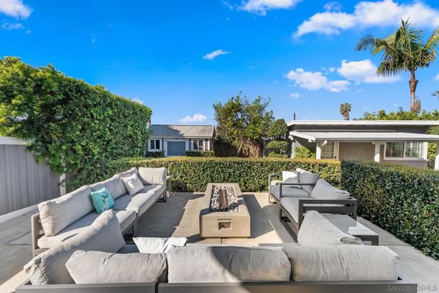 2146 Erie St, San Diego, CA 92110