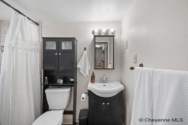 1504 W ALLISON RD, Cheyenne, WY 82007