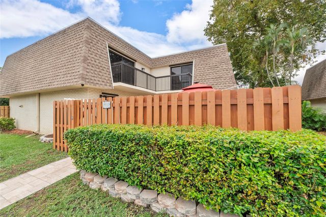 8113 SW 23rd Ct 25A, North Lauderdale, FL 33068