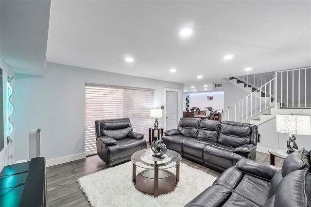 8113 SW 23rd Ct 25A, North Lauderdale, FL 33068