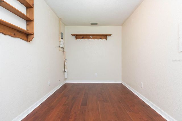 8719 HANDCART ROAD, Wesley Chapel, FL 33545