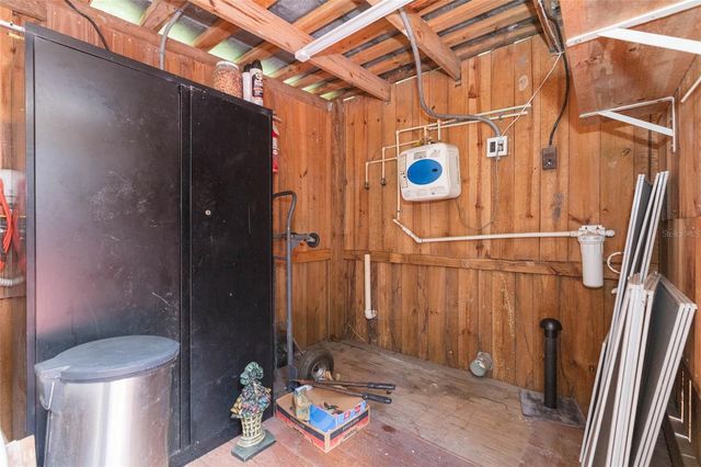 8719 HANDCART ROAD, Wesley Chapel, FL 33545