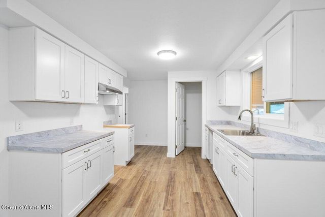 926 W Davidson Ave, Coeur D'alene, ID 83814