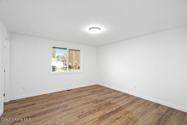 926 W Davidson Ave, Coeur D'alene, ID 83814