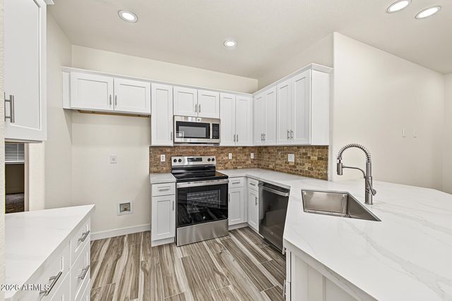 4141 N DANIA Court, Litchfield Park, AZ 85340