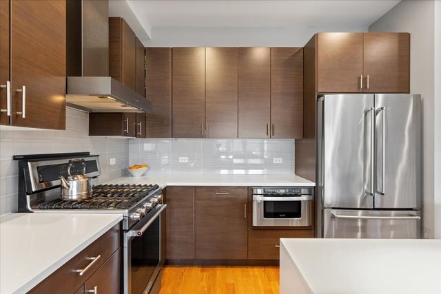 2133 N Campbell Avenue 1D, Chicago, IL 60647