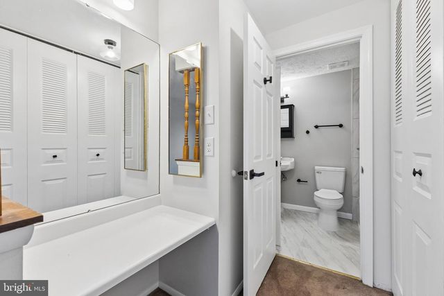8317 BROOKVALE CT, Springfield, VA 22153
