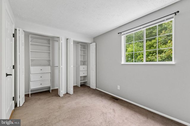 8317 BROOKVALE CT, Springfield, VA 22153