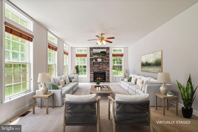212 SEQUESTER DR, Stafford, VA 22556