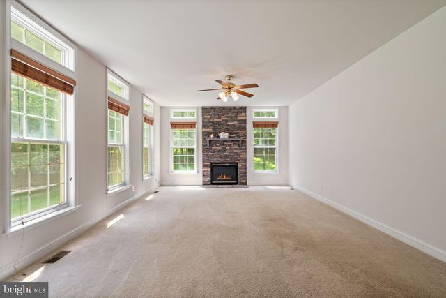 212 SEQUESTER DR, Stafford, VA 22556