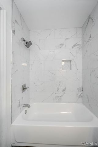 1721 Hackberry 5, Tuscaloosa, AL 35401