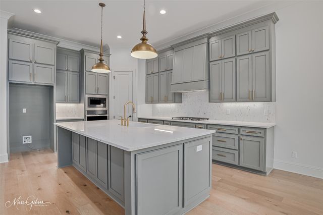 192 St Andrews Lane, Benton, LA 71006