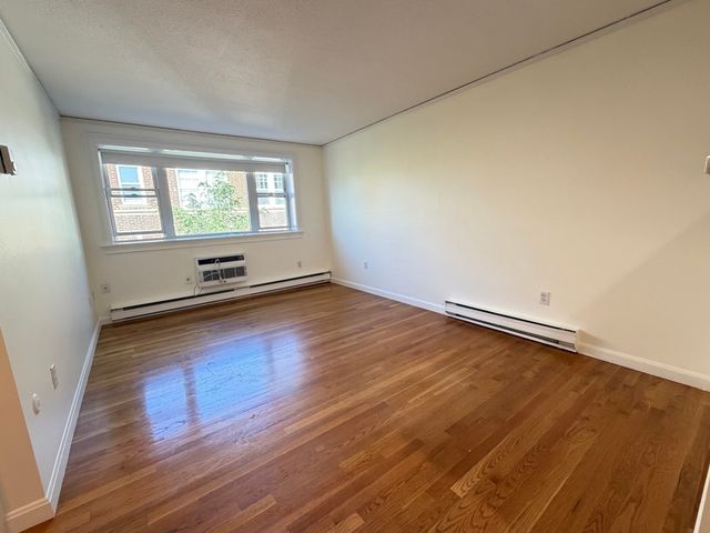 1691 Cambridge St 41, Cambridge, MA 02138