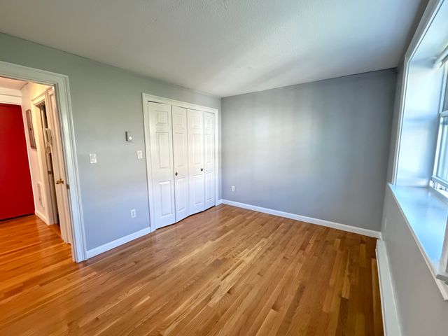 1691 Cambridge St 41, Cambridge, MA 02138
