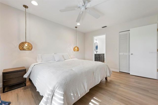 5797 AVISTA DRIVE 4196, Sarasota, FL 34243