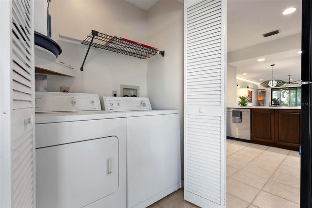 5797 AVISTA DRIVE 4196, Sarasota, FL 34243