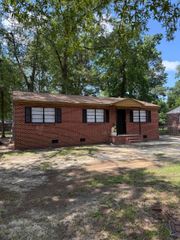 117 Dudley Drive, Warner Robins, GA 31088