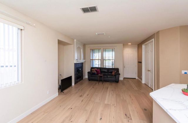 5020 Cleveland Bay Way, Elk Grove, CA 95757