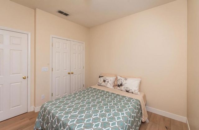 5020 Cleveland Bay Way, Elk Grove, CA 95757