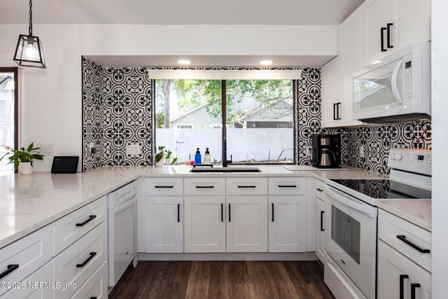 2335 L'ATRIUM Circle N, Ponte Vedra Beach, FL 32082