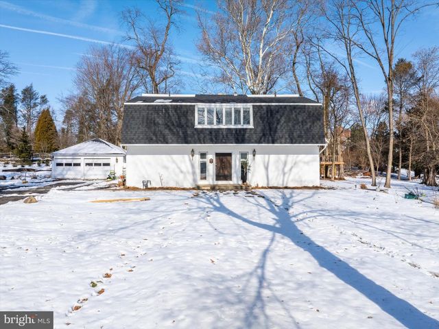 919 LABURNUM LN, Wyncote, PA 19095