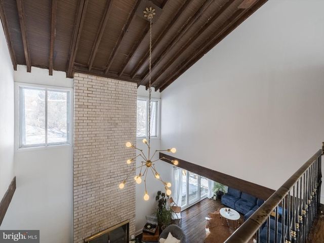 919 LABURNUM LN, Wyncote, PA 19095