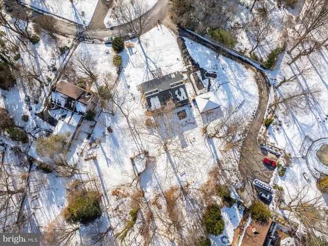 919 LABURNUM LN, Wyncote, PA 19095