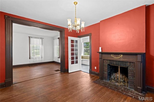 502 Carson Road, St Louis, MO 63135