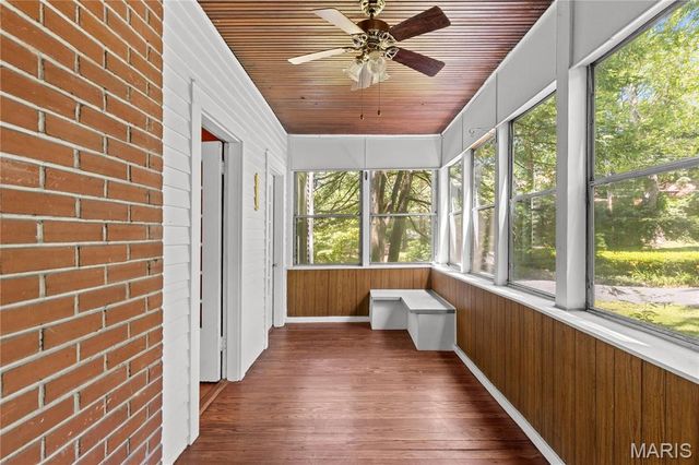502 Carson Road, St Louis, MO 63135