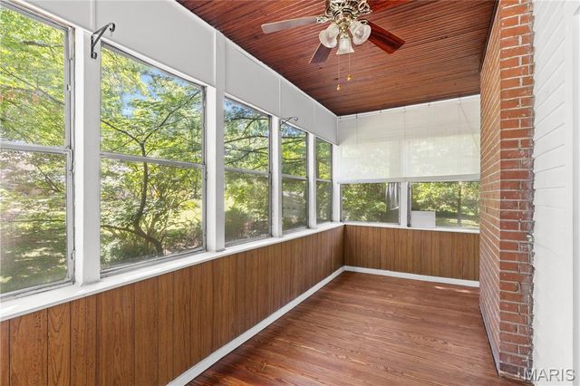502 Carson Road, St Louis, MO 63135