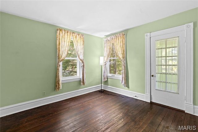 502 Carson Road, St Louis, MO 63135