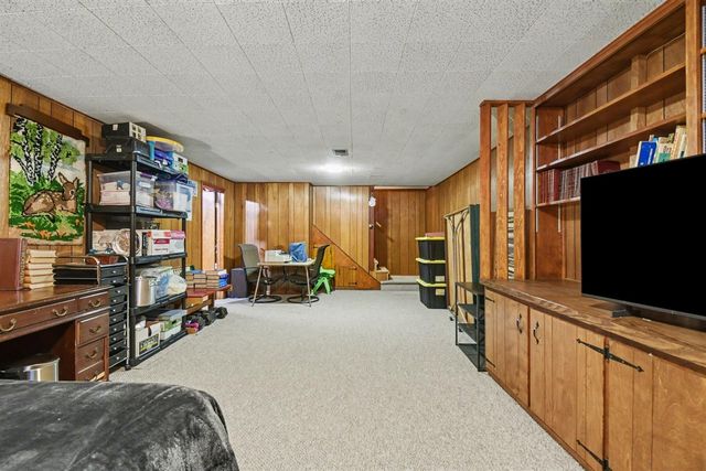 4700 Bonnie Avenue, Grand Rapids, MI 49508