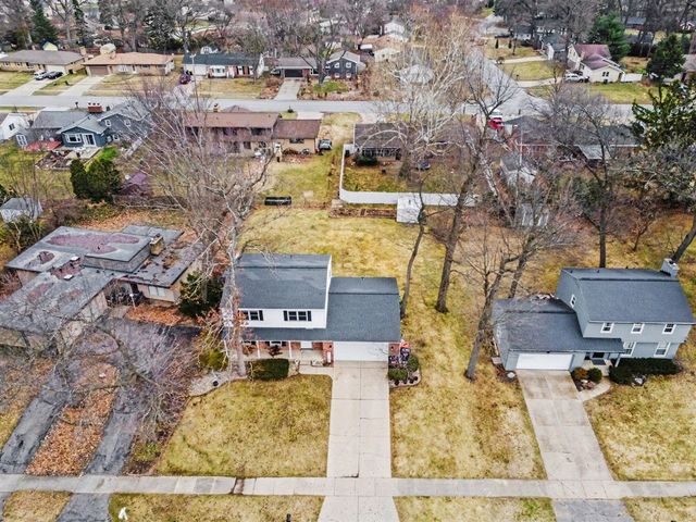 4700 Bonnie Avenue, Grand Rapids, MI 49508