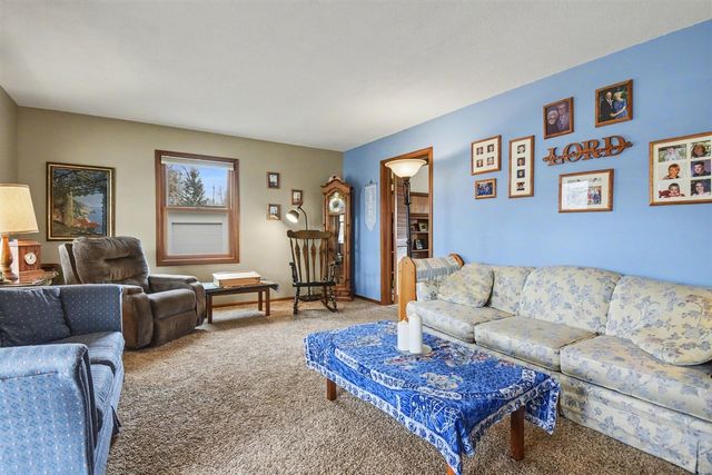 4700 Bonnie Avenue, Grand Rapids, MI 49508